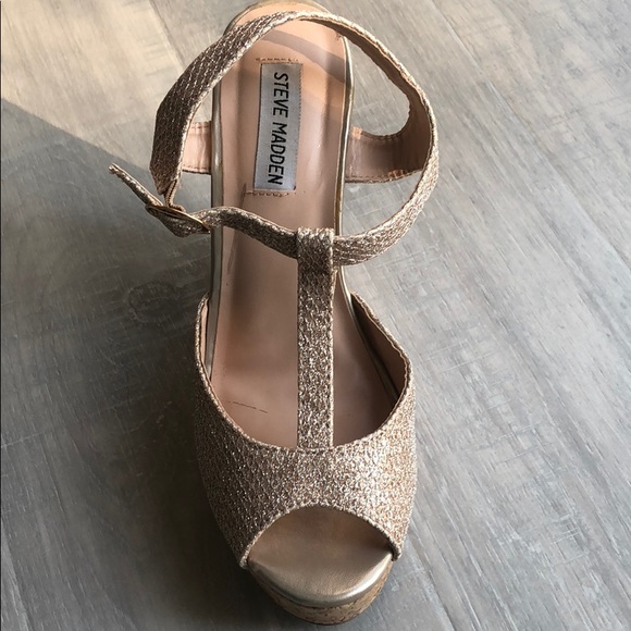 Steve Madden Wedges - Picture 3 of 3